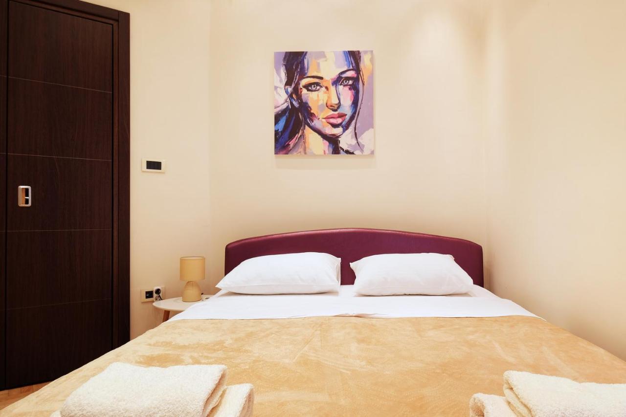 Studio Paradise Forest Belgrado Esterno foto